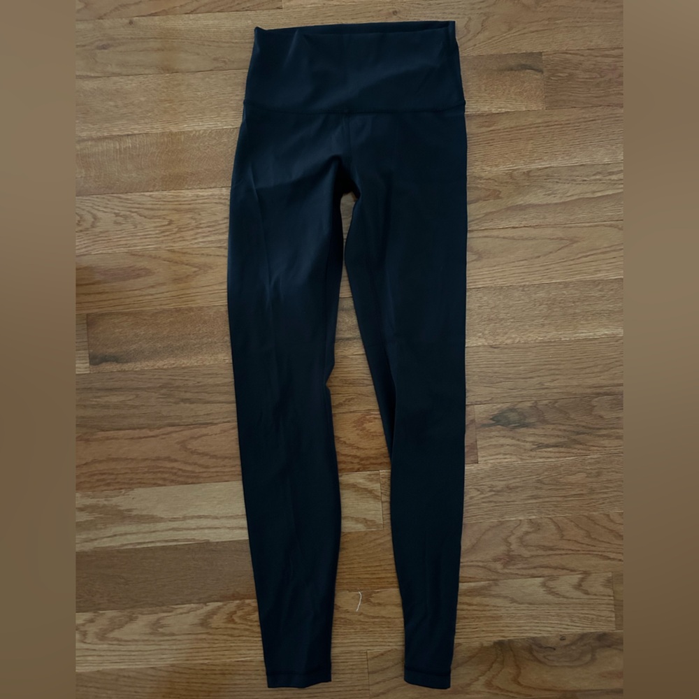Black Wunder Under Lululemon Leggings 28”